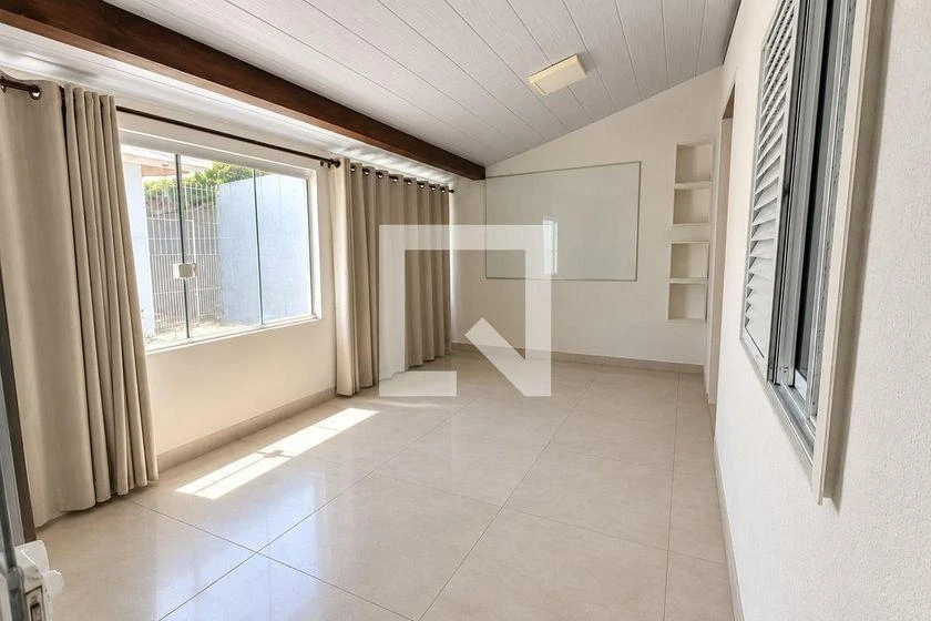 Lavadora y 3 dormitorios: casa de 148 m² — photo 11