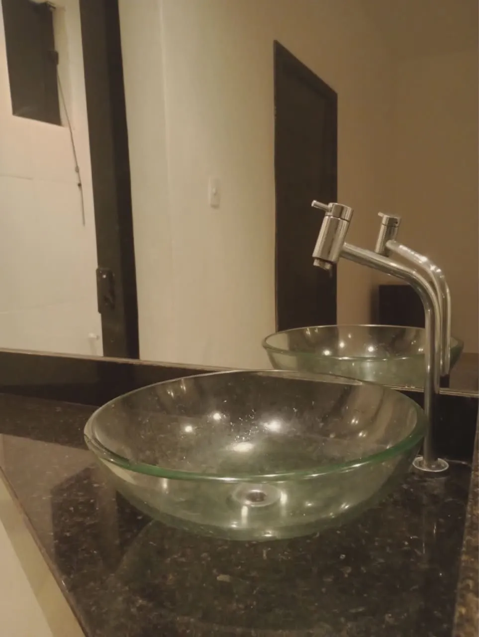 Unfurnished home with 1 bedroom and 1 bathroom — photo 7