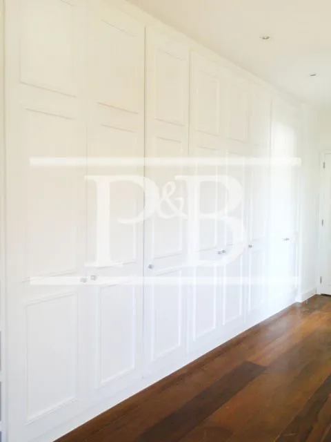 4-bedroom apartment with balcony and floor-to-ceiling windows — photo 20