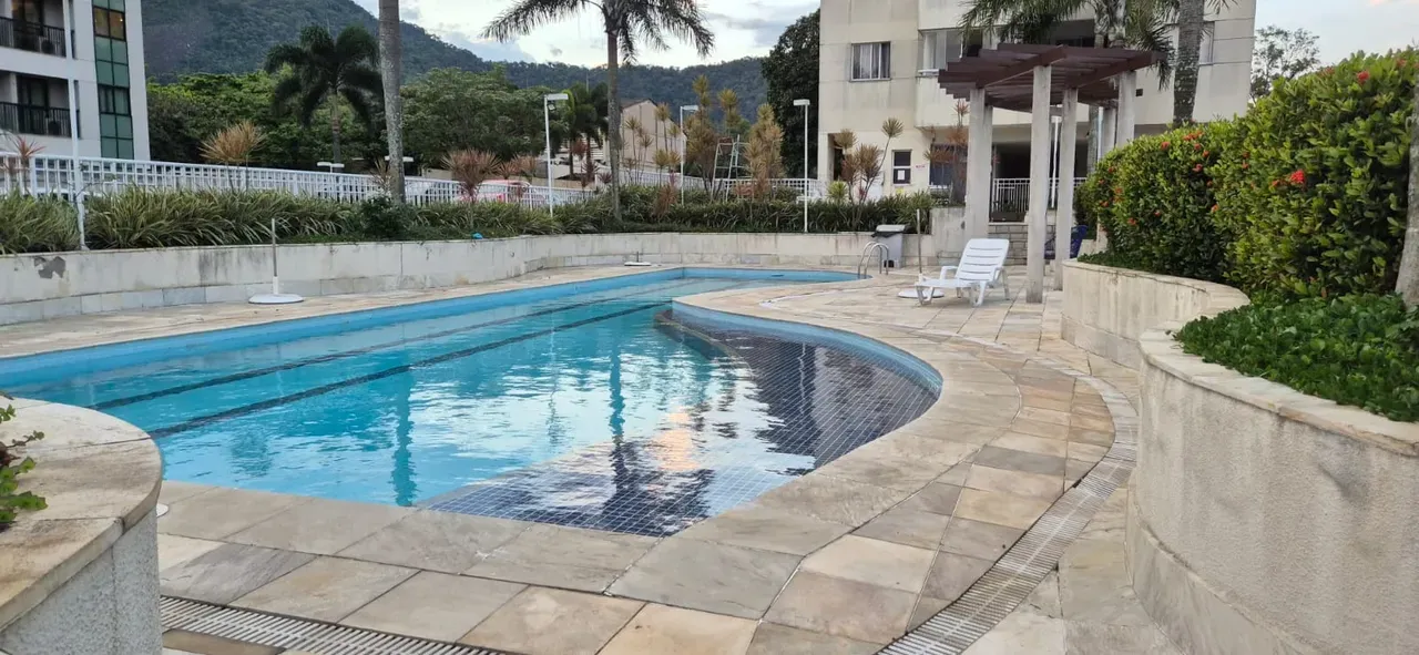 2-bedroom apartment with a mountain view in Rio de Janeiro — photo 26