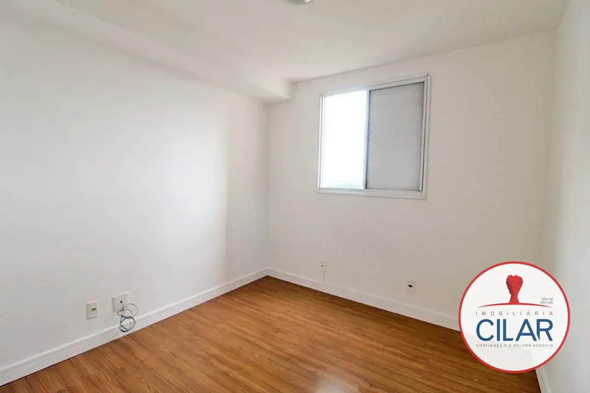 Departamento en piso 6 con piso de madera o laminado