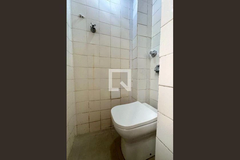 Мебльована квартира з 3 спальнями та 2 ванними 81 м² — photo 35