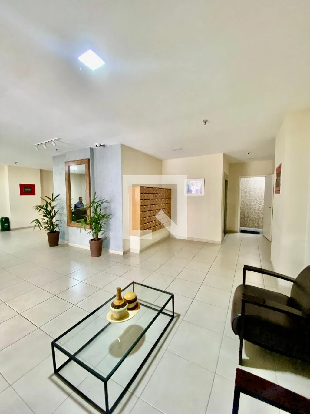 Apartamento de 2 quartos em condomínio com piscina — photo 11