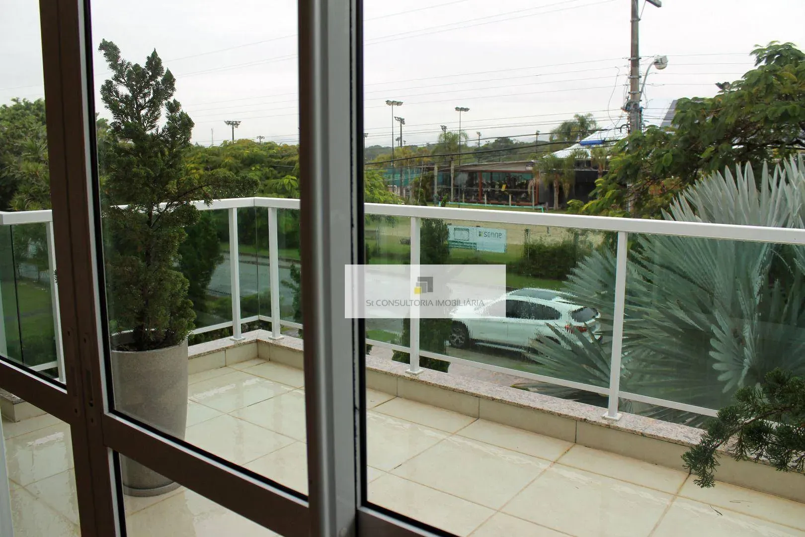 Furnished house with 4 en-suite bedrooms and private garden — photo 55