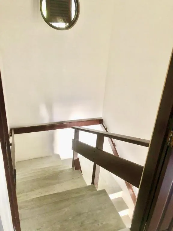 Furnished 6-bedroom house with pool and private garden — photo 28