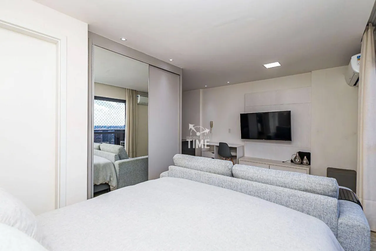 Furnished 1-bedroom apartment with 50 m² and parking — photo 14
