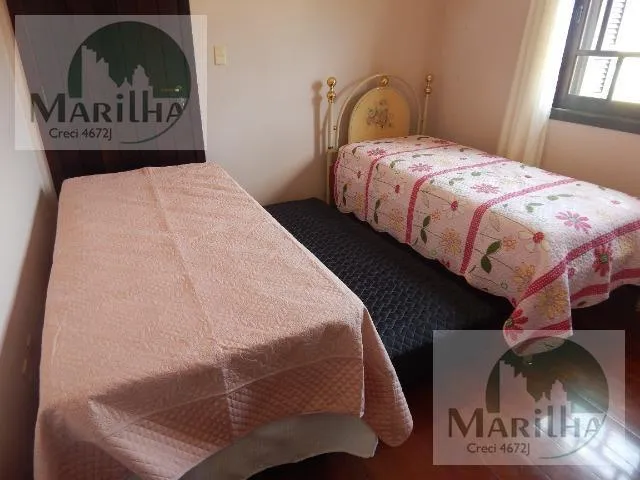 Робоче місце та 3 спальні: будинок 455 м² — photo 54
