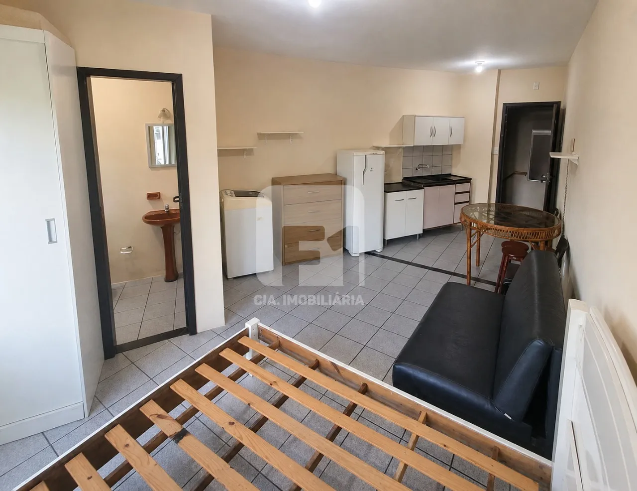 Apartamento de 1 quarto com ar-condicionado e 1 vaga — photo 8