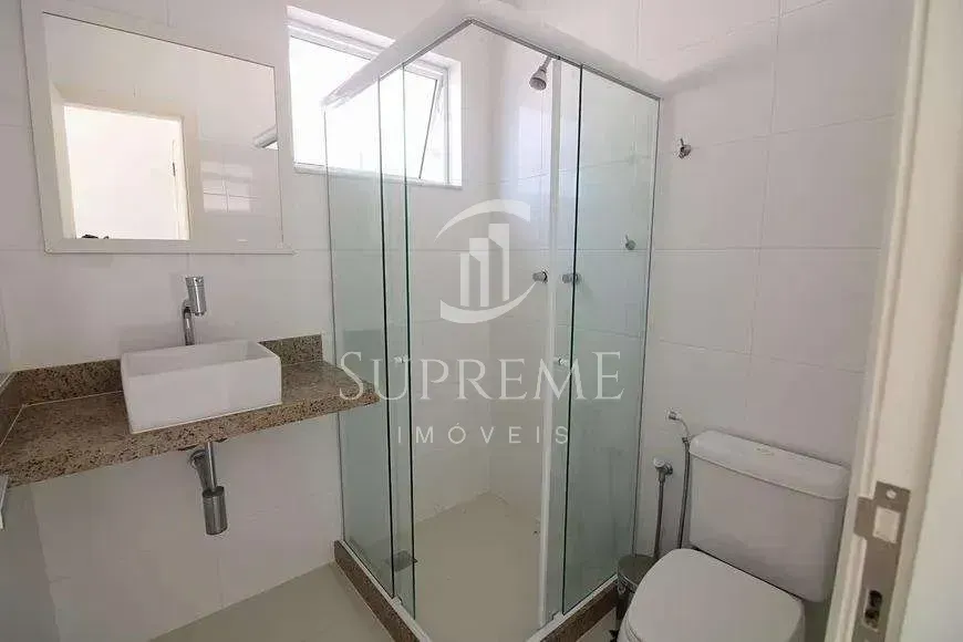 Дом на 4 спальни с ванными 340 м² и 2 парковочных места — photo 24