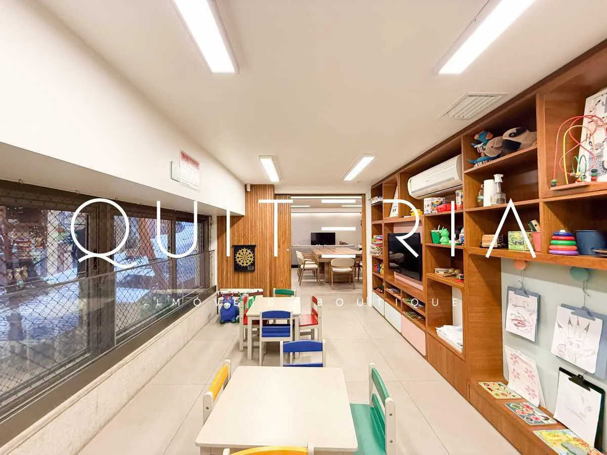Apartamento com 3 quartos e varanda de vidro — photo 30