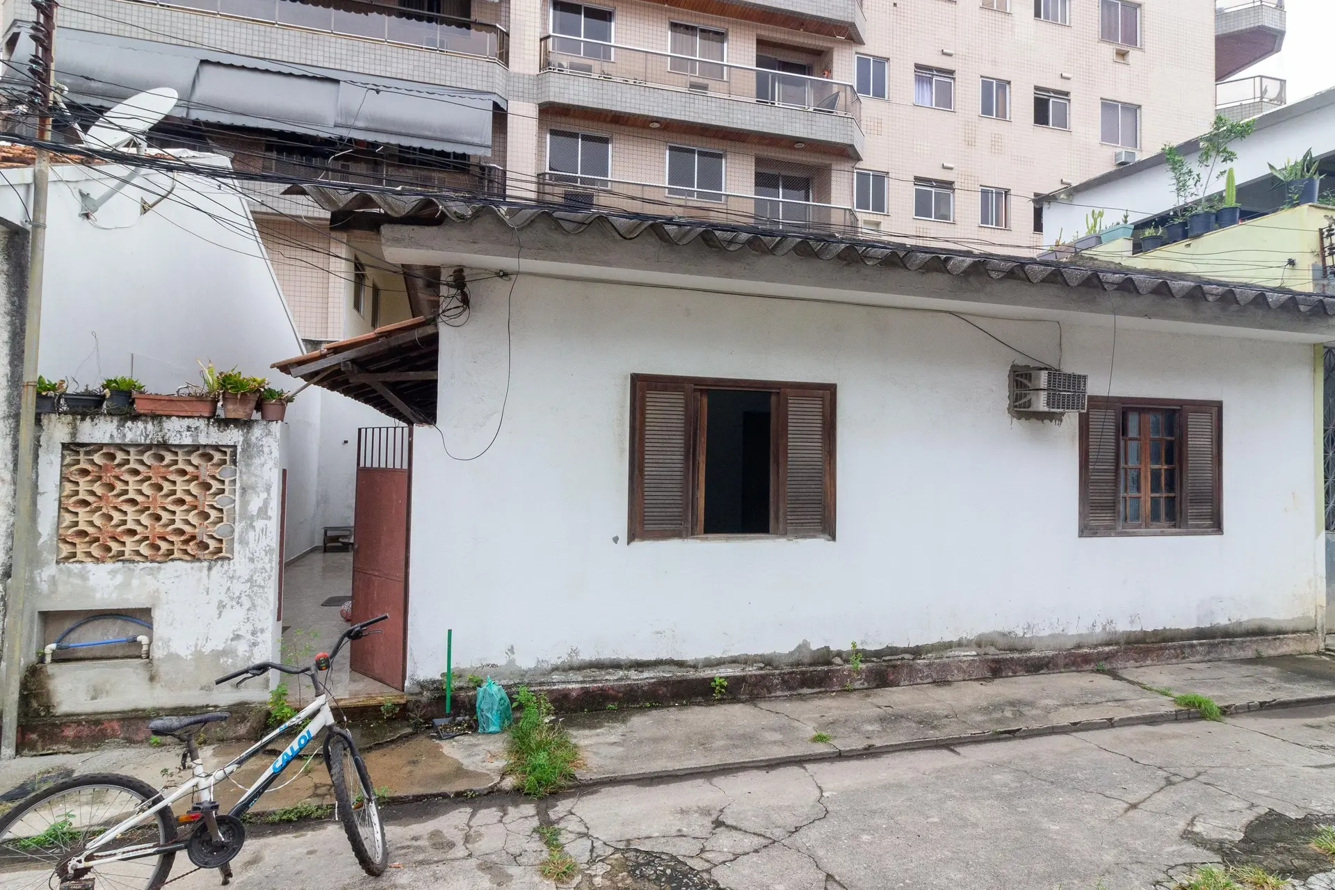 Furnished house with 2 bedrooms and 1 bathroom — photo 36