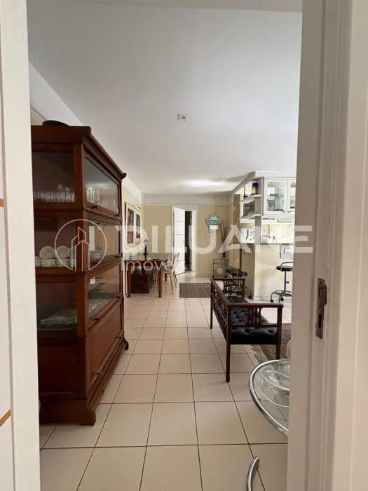 2-bedroom apartment with an open-plan kitchen — photo 15