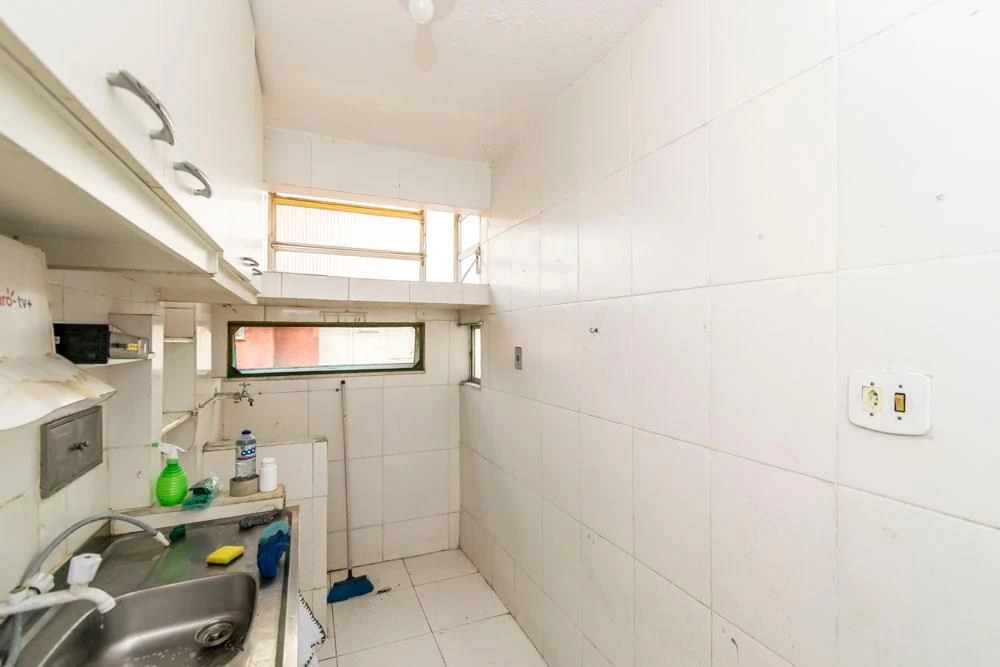 Unfurnished 1-bedroom apartment with 1 bathroom — photo 14