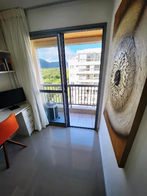 Furnished apartment, 180 m², with a grill on the balcony — photo 45
