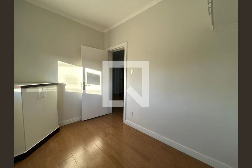 Rental house with 7 bedrooms and a private garden — photo 8