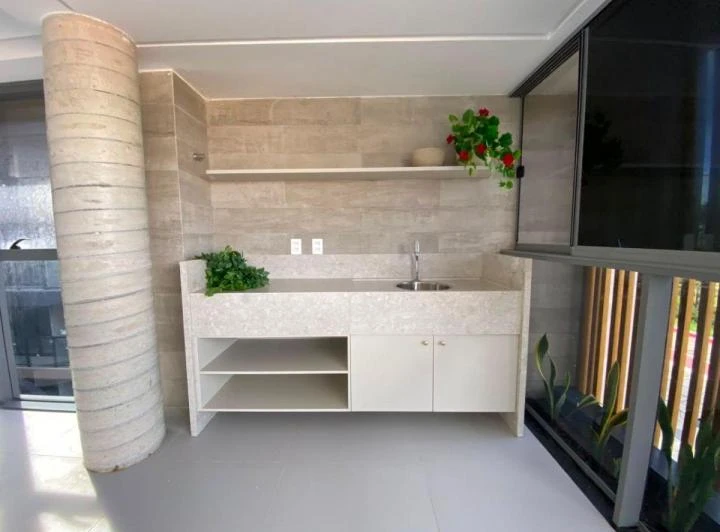 136 m² apartment with 4 bedrooms and 5 bathrooms — photo 6