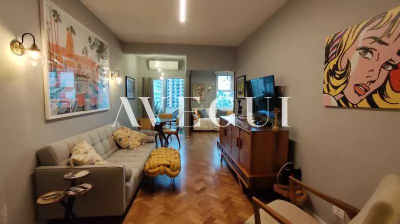 Apartamento mobiliado com 2 quartos e varanda de vidro — photo 7