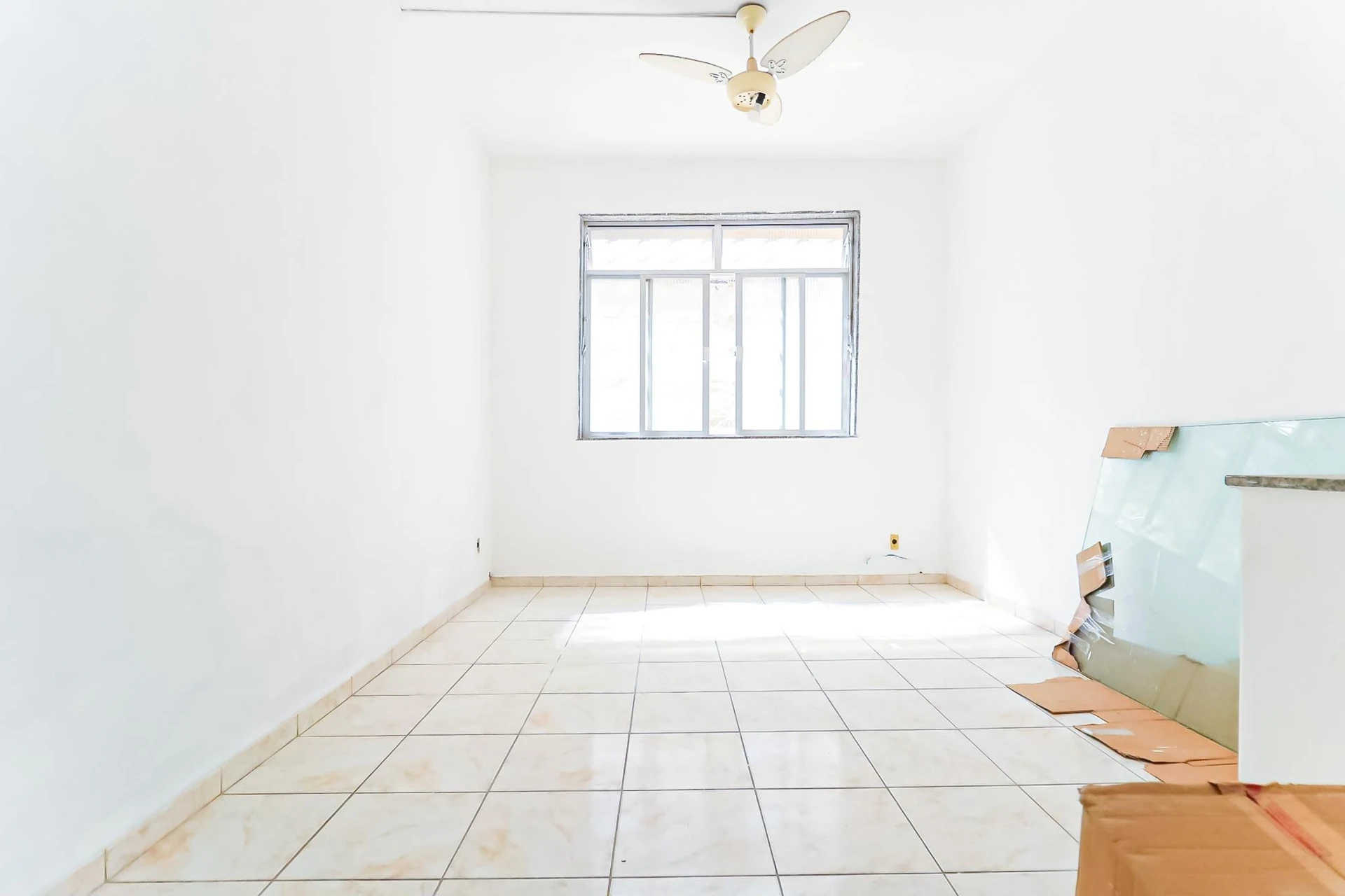 Rental apartment with 2 bedrooms and 1 bathroom — photo 16