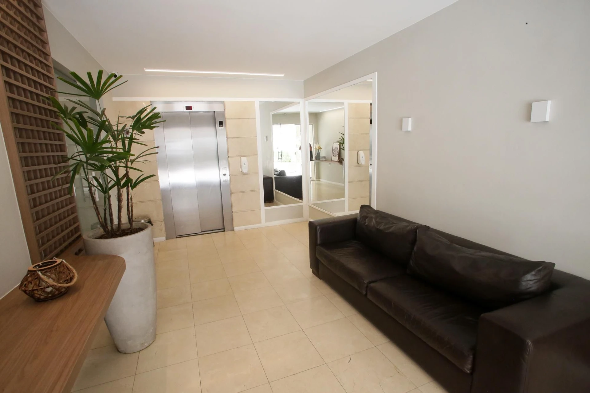 Apartamento mobiliado: 4 quartos, 4 banheiros e 2 vagas — photo 60