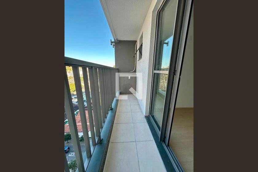Apartamento de 1 dormitorio de 31 m² con suelo de madera — photo 6