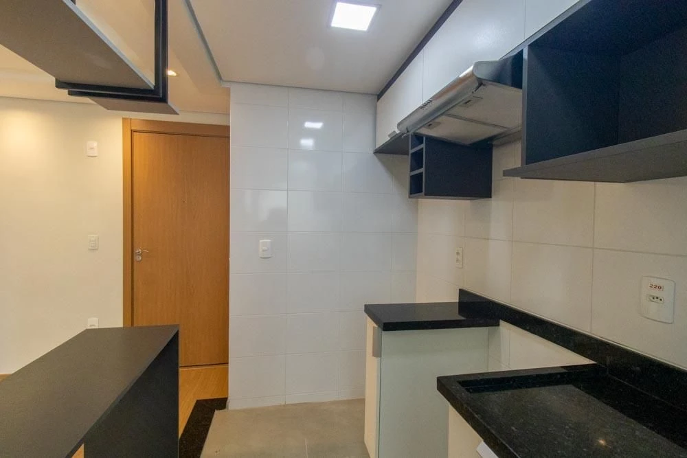 2-bedroom apartment with a private pool — photo 18