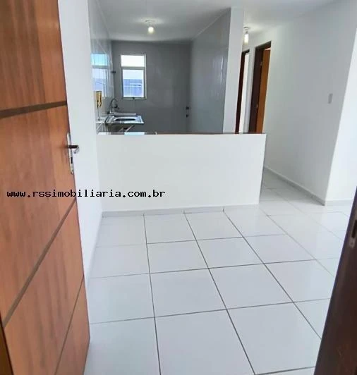 Квартира 50 м² без мебели с 2 спальнями и открытой кухней — photo 2