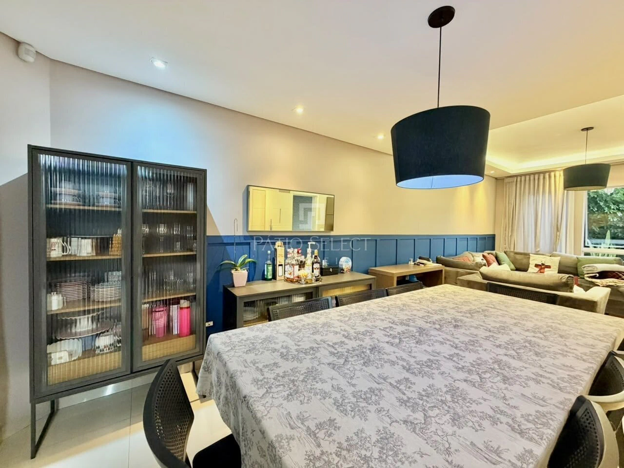 3-bedroom house with a bathtub — photo 13