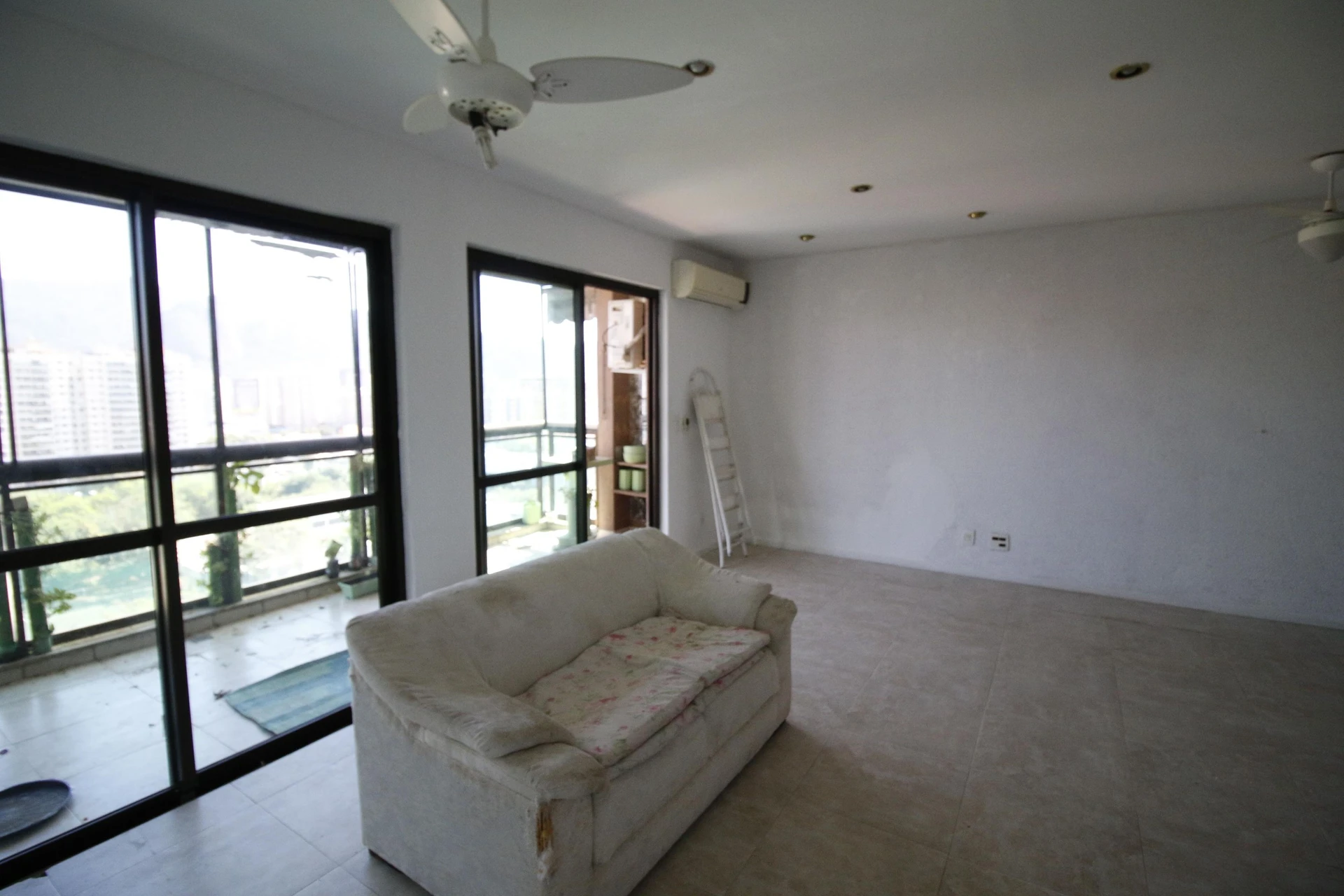 Apartamento mobiliado com 3 quartos e varanda — photo 20