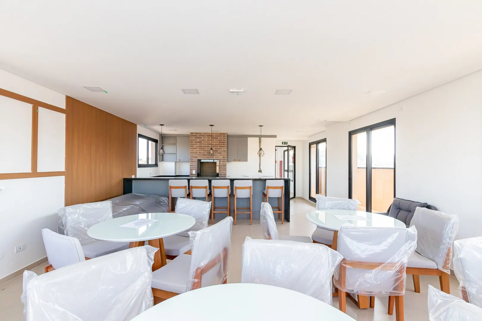 1 quarto e varanda envidraçada: apartamento de 35 m² — photo 28
