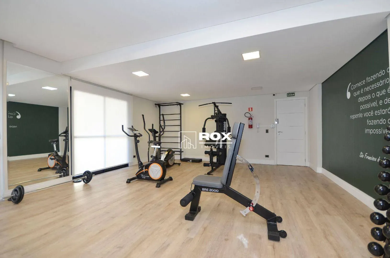 Furnished apartment with 3 bedrooms and private BBQ — photo 47