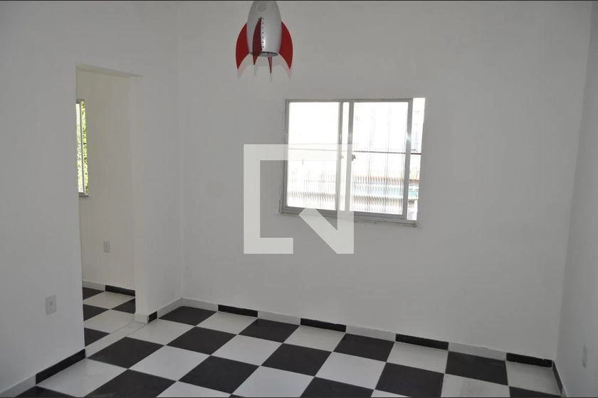 Rental house with a suite and 6 bedrooms — photo 41