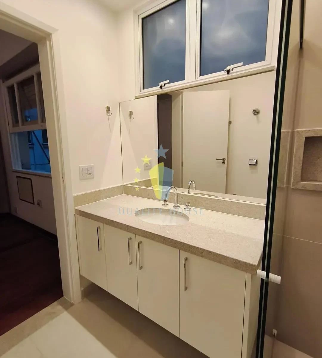 Apartamento para alugar de 3 quartos com suíte e 155 m² — photo 37