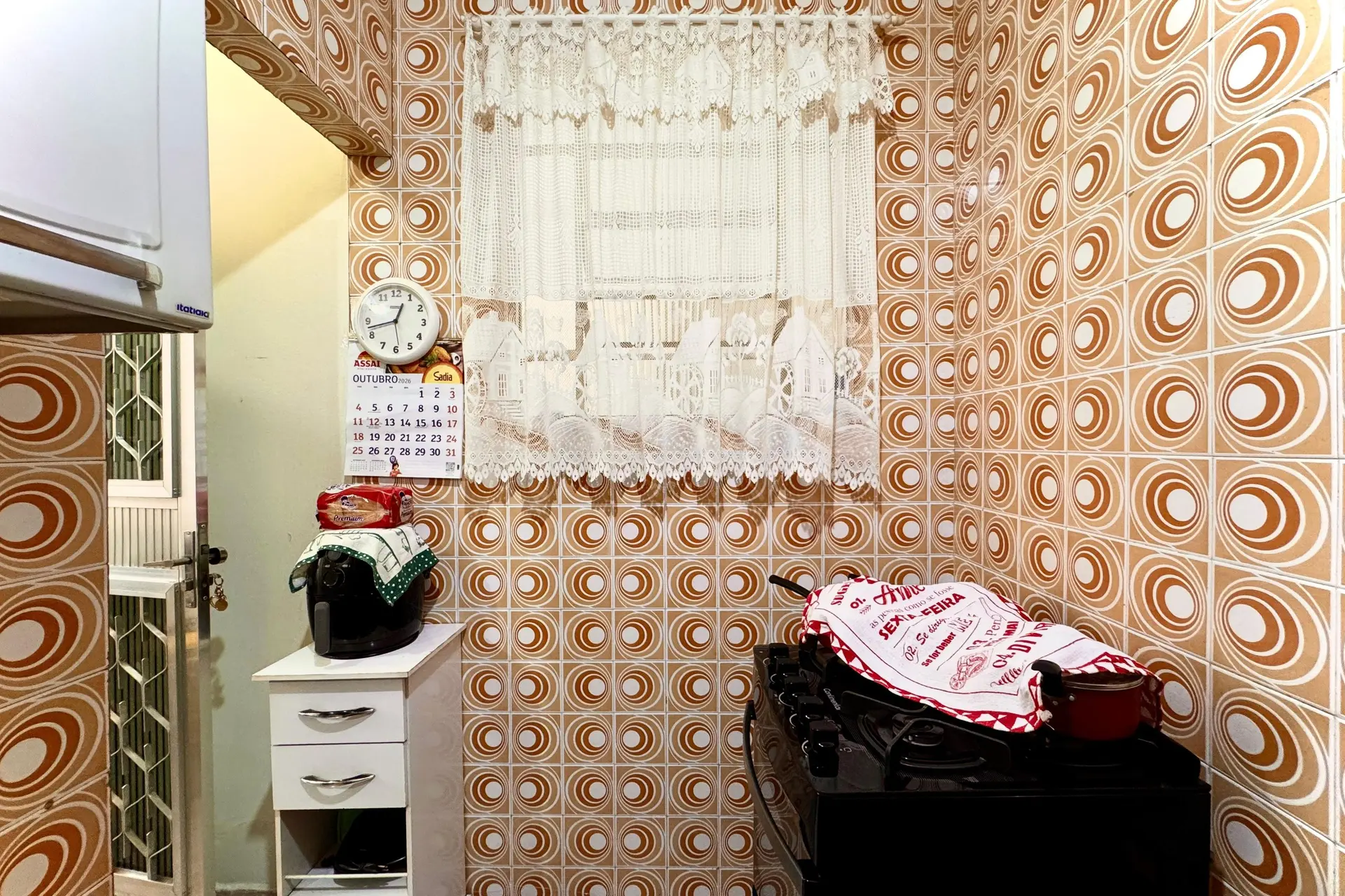 2-bedroom apartment with a washing machine — photo 13