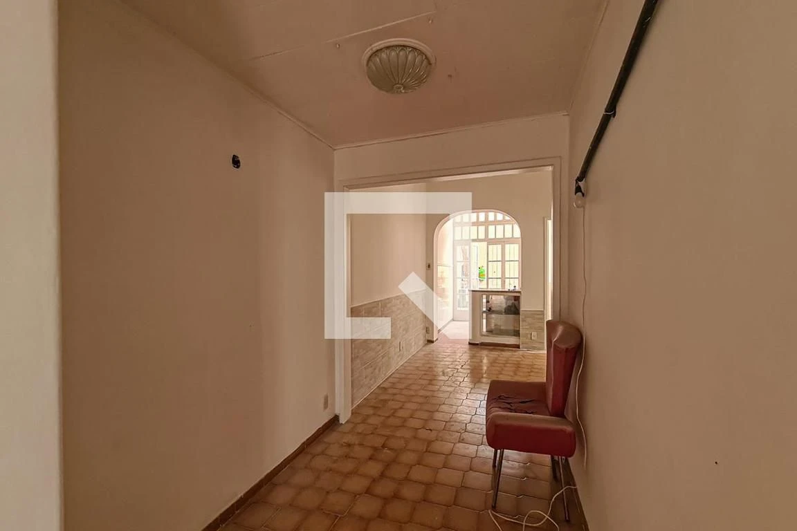 House with 3 bedrooms, 1 bathroom and 1 parking spot — photo 34