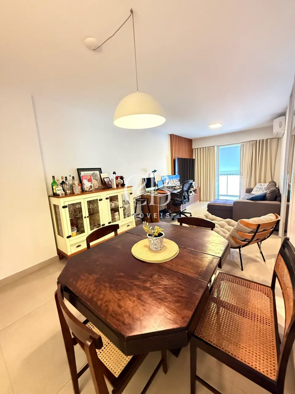 Furnished 1-bedroom apartment with 1 bathroom and parking — photo 7
