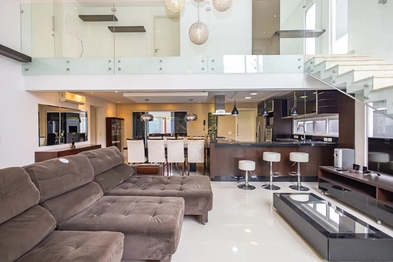 Furnished house in a gated community with 4 bedrooms and balcony — photo 3