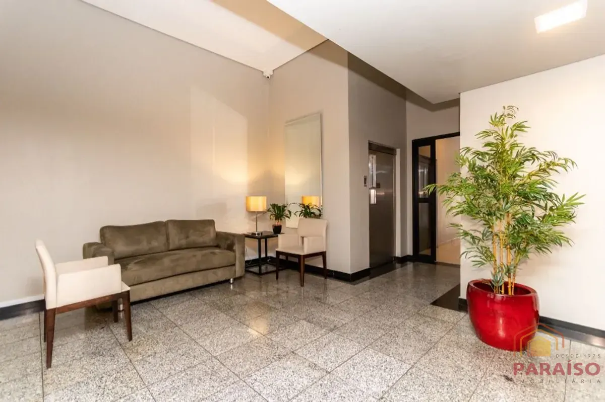 Studio with 1 bedroom, 1 bathroom and a 34 m² compact kitchen — photo 35