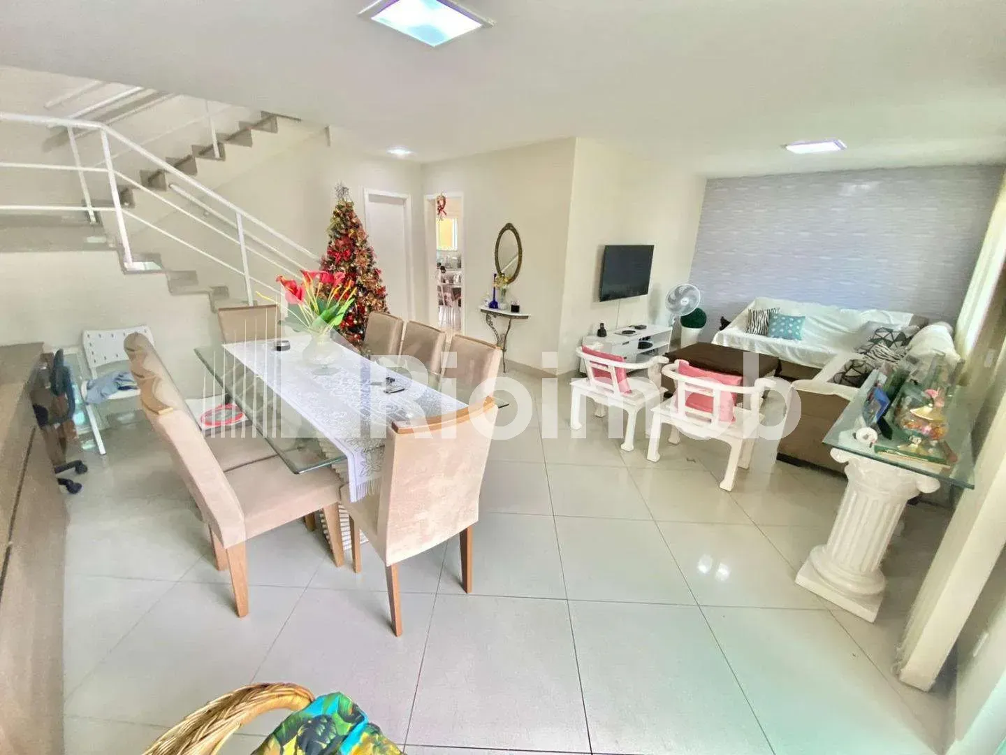 3-bedroom house with 5 bathrooms and 2 parking spots — photo 9