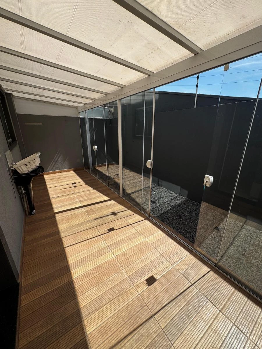 Casa de 3 quartos com varanda envidraçada — photo 11