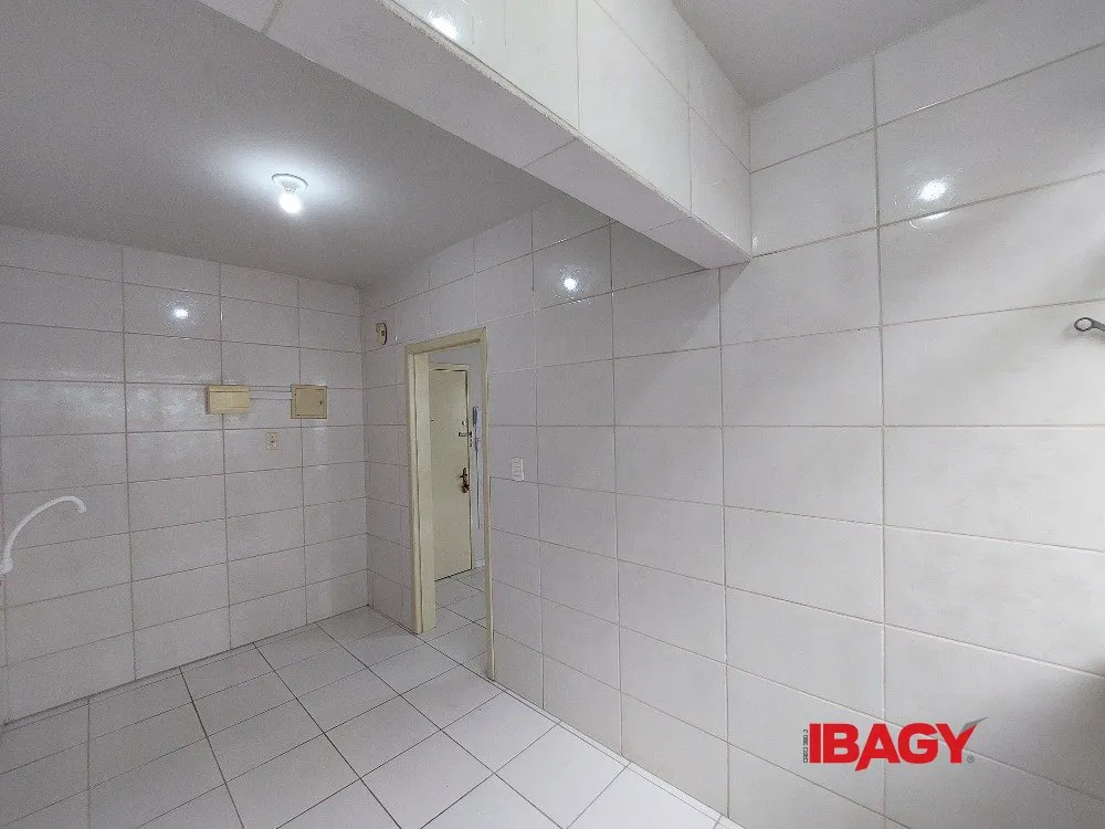 Apartment with 2 bedrooms and 1 bathroom, 64 m² — photo 31