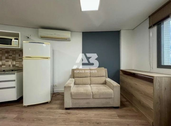 44 m² 1-bedroom apartment with city view — photo 3