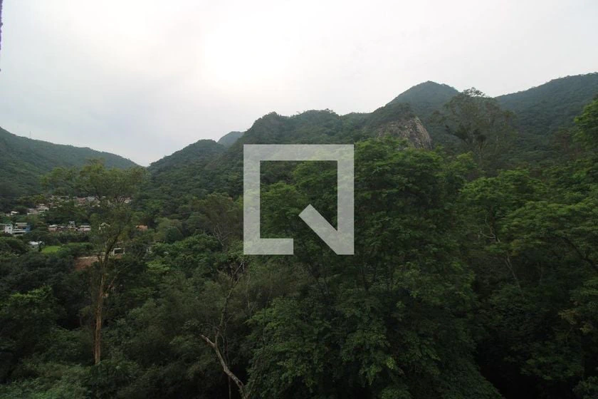 Vista a la montaña y 2 dormitorios: departamento de 51 m² — photo 3