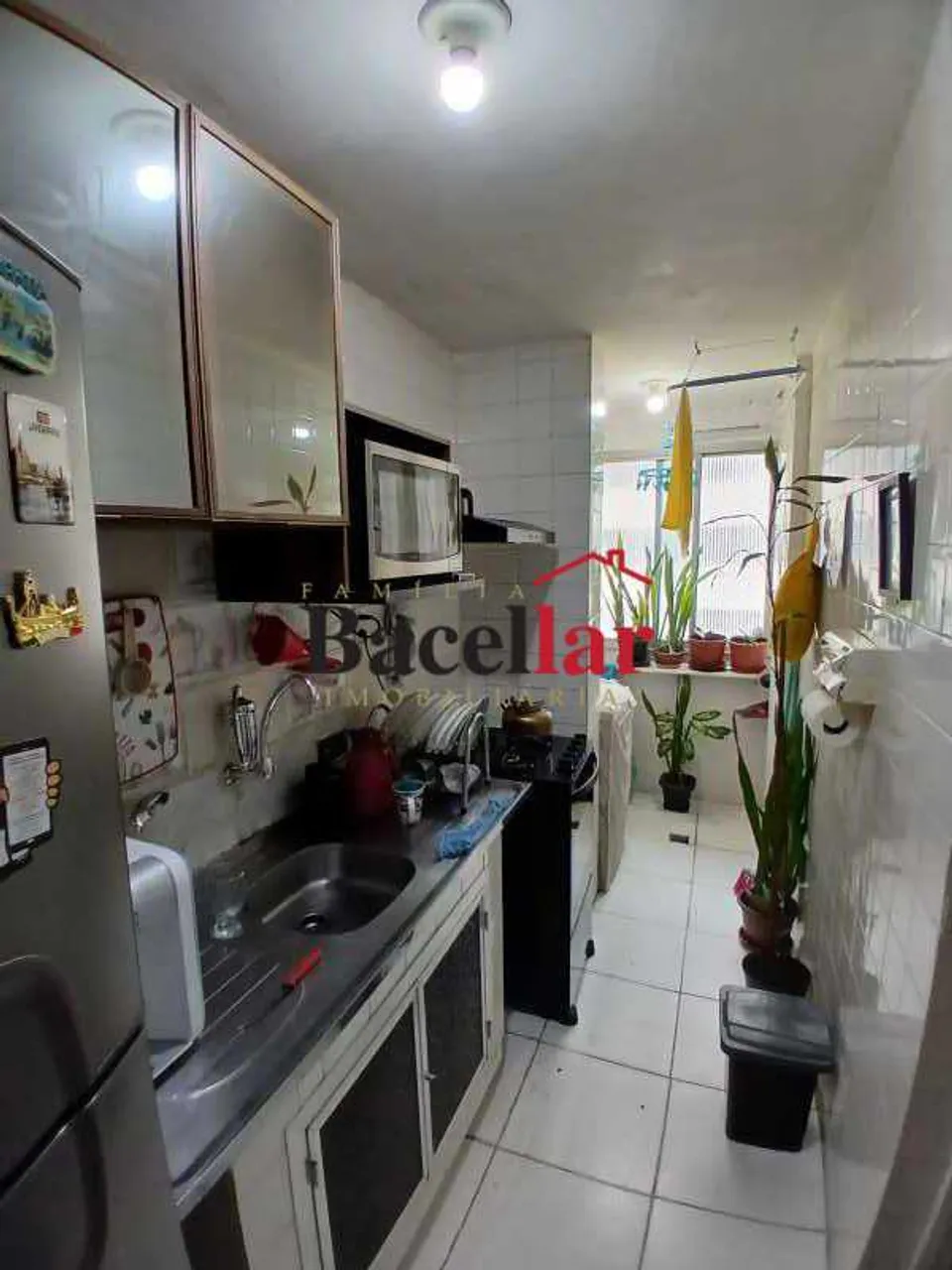 Furnished apartment with 2 bedrooms and 1 glass shower — photo 2