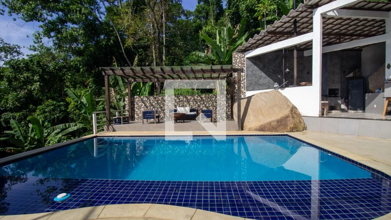 Furnished house with 5 bedrooms and 6 parking spaces — photo 7