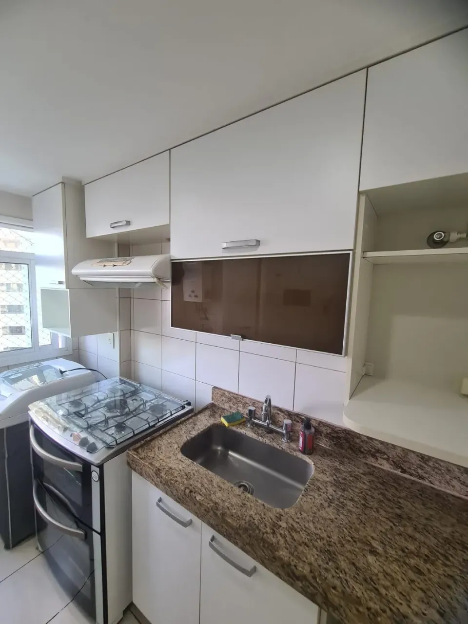 Furnished apartment with 2 bedrooms and parking spot — photo 2