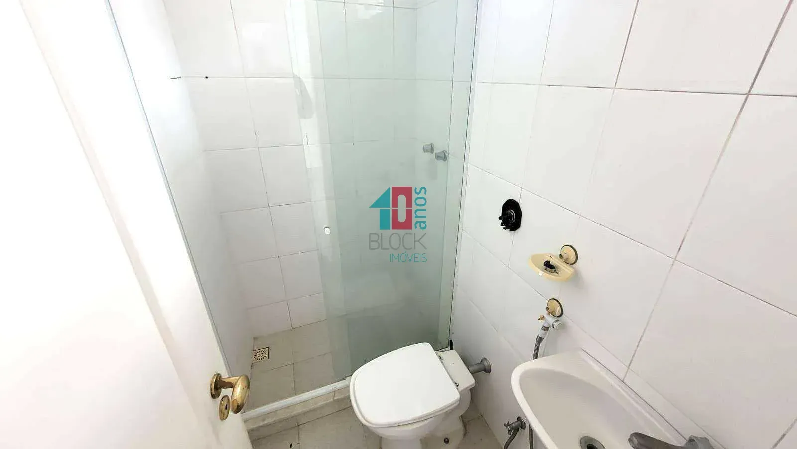 600 m² house with 4 bedrooms and 3 en-suite bathrooms — photo 35