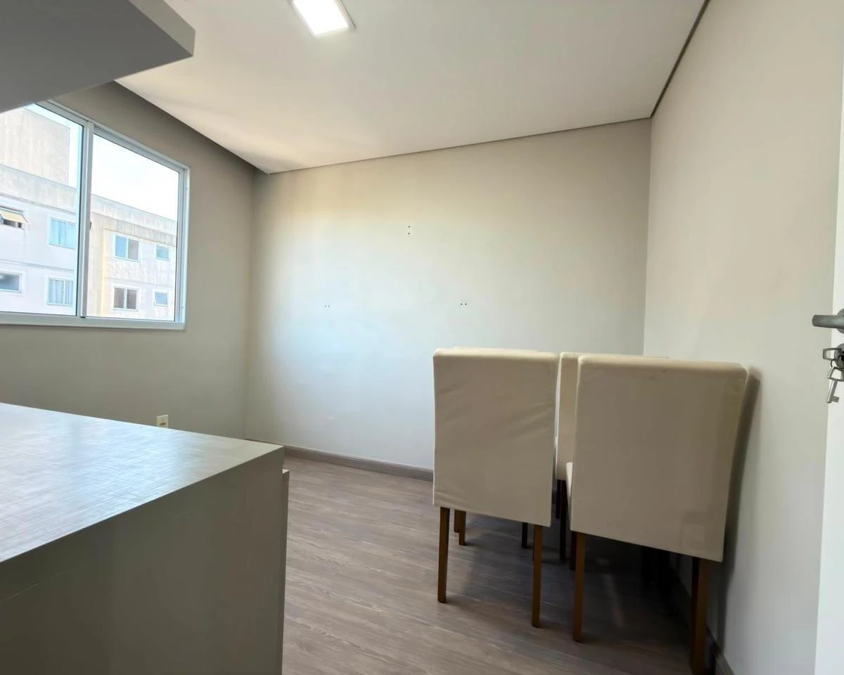 2-bedroom apartment with a home office — photo 16