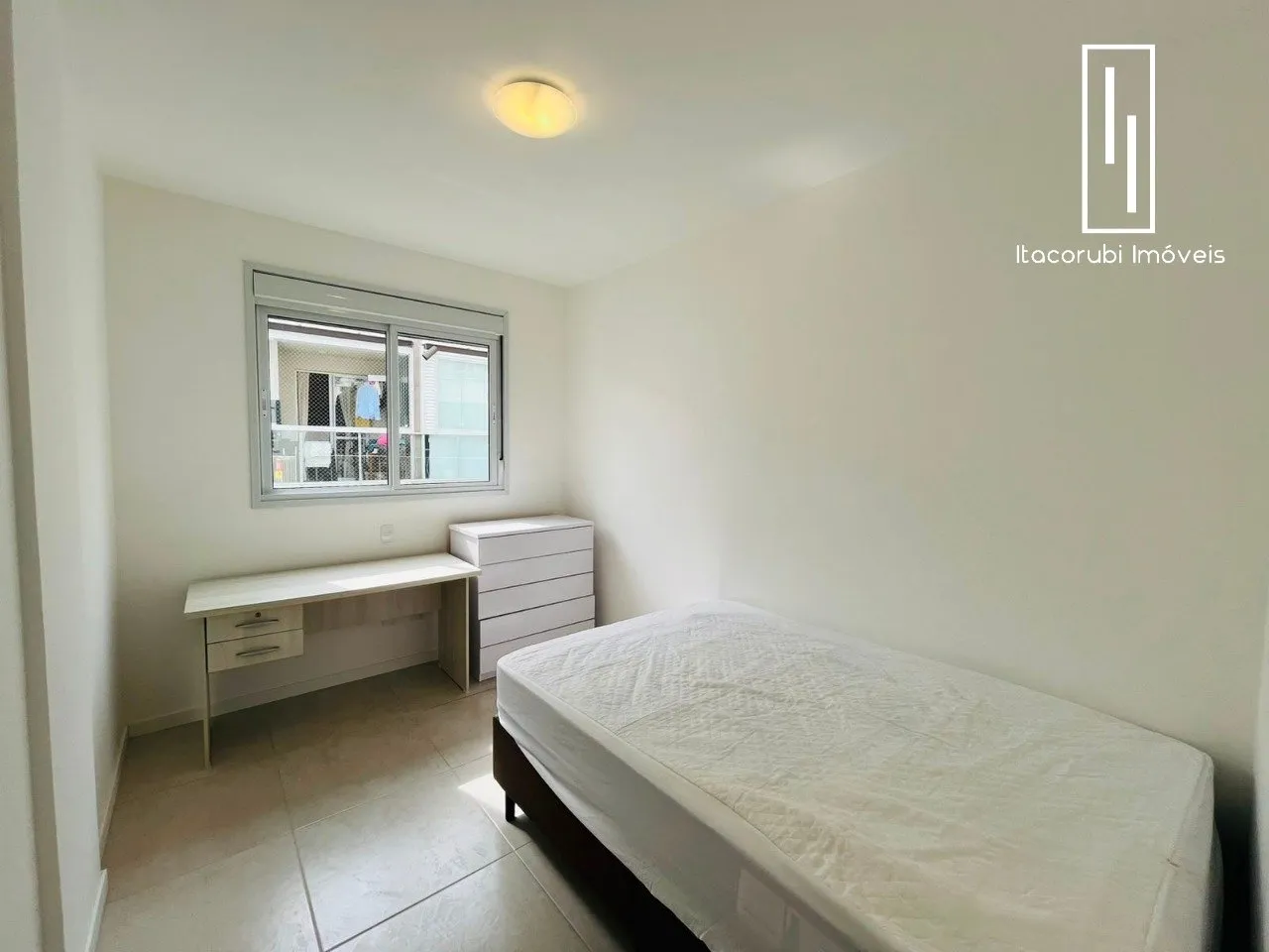 3-bedroom apartment with 2 parking spots and balcony — photo 11
