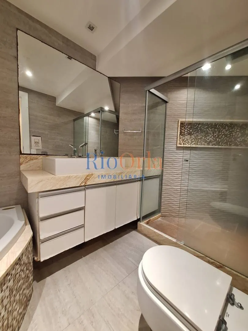 Unfurnished apartment with 4 bedrooms and 5 bathrooms — photo 56