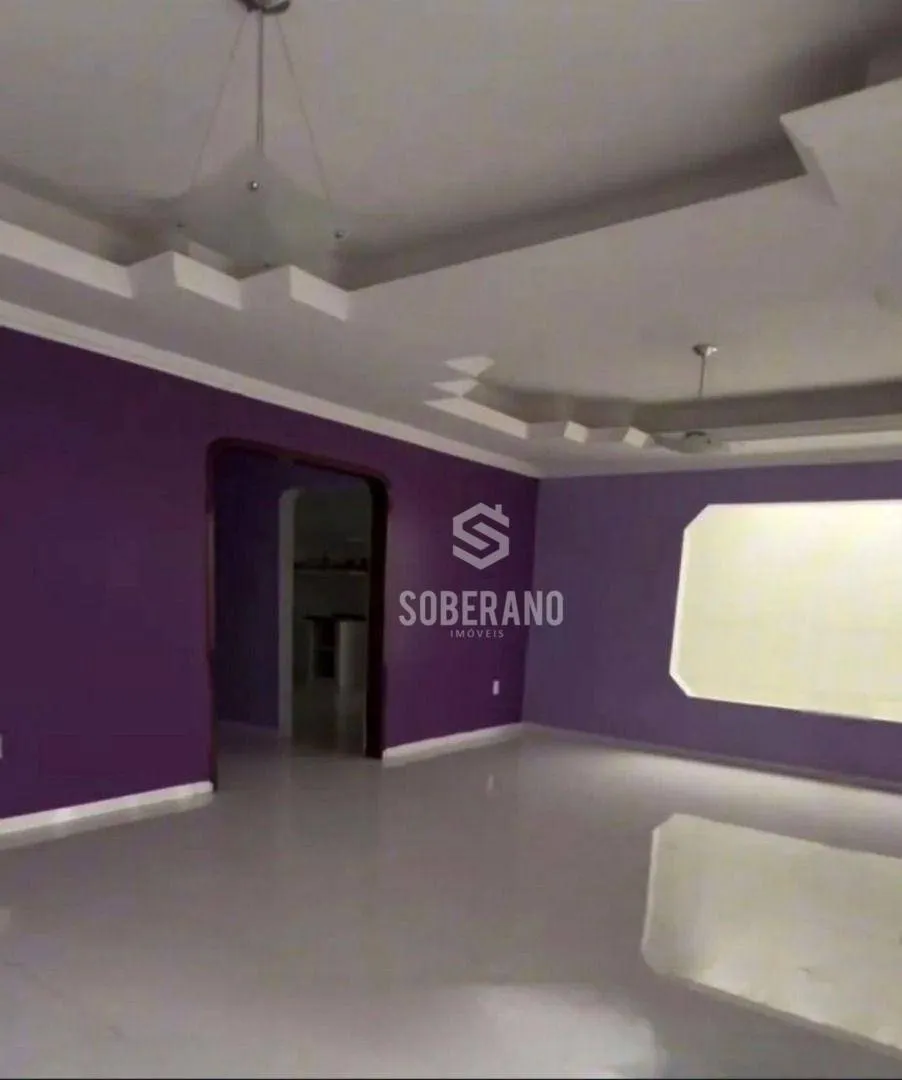 Casa para alugar com 3 quartos e 240 m² — photo 3